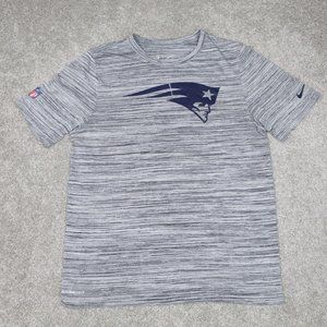 Nike NE Patriots T-Shirt Women's XL Gray On Field Dri-Fit Short Sleeve Pullover